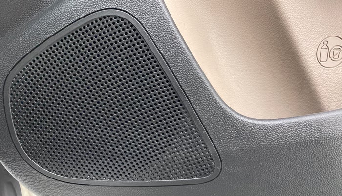 2017 Hyundai Grand i10 1.2 KAPPA SPORTZ (O), Petrol, Manual, 10,531 km, Speaker