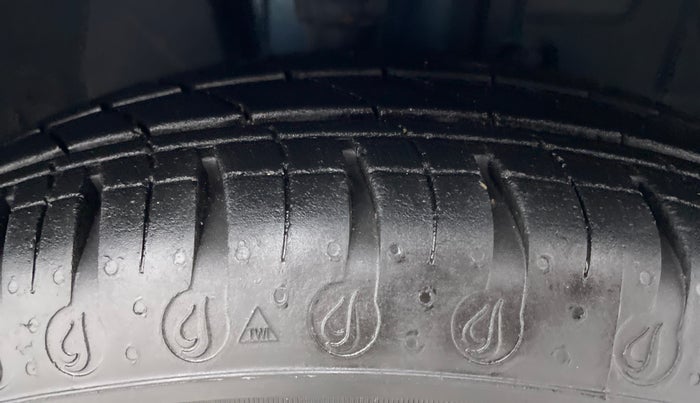 2021 Datsun Redi Go T (O), Petrol, Manual, 9,967 km, Right Front Tyre Tread