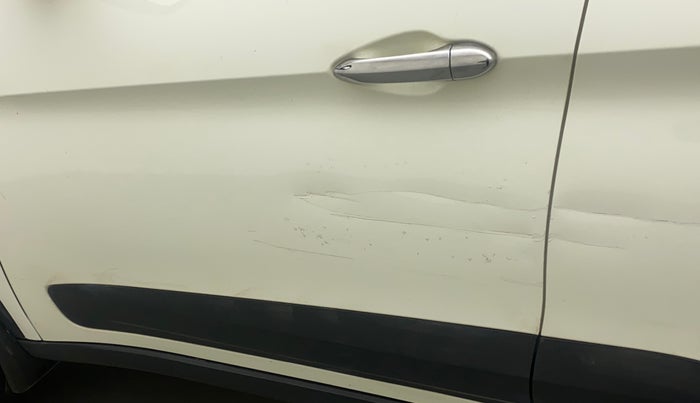 2019 Tata NEXON XZ PLUS PETROL, Petrol, Manual, 42,004 km, Front passenger door - Minor scratches