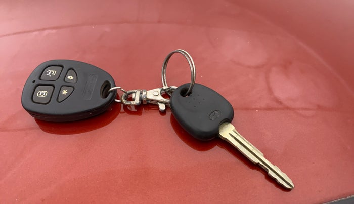 2013 Hyundai i10 MAGNA 1.1, Petrol, Manual, 32,923 km, Lock system - Remote key not functional