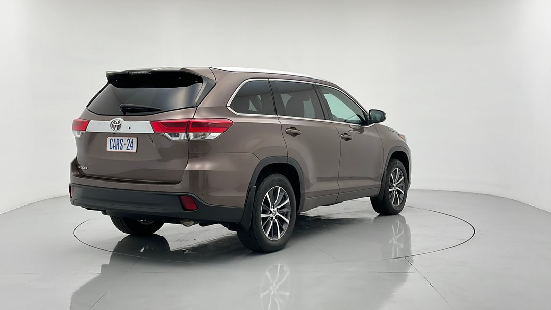 2018 Toyota Kluger Gxl (4x2), Automatic, 60690 km, Right Back Diagonal (45- Degree) View