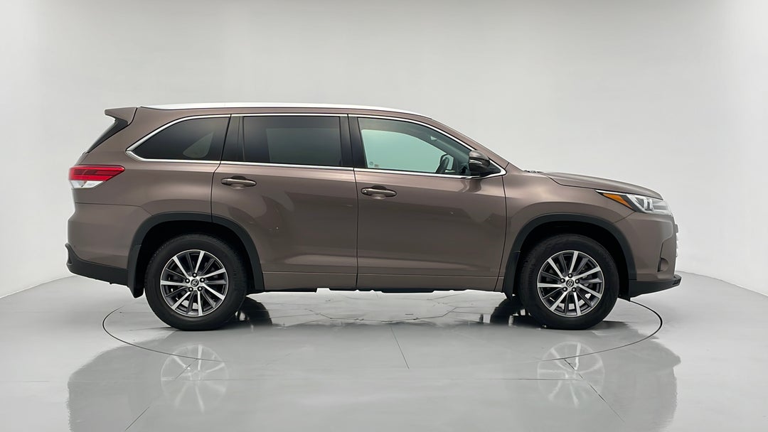 2018 Toyota Kluger Gxl (4x2), Automatic, 60690 km, Right Side View