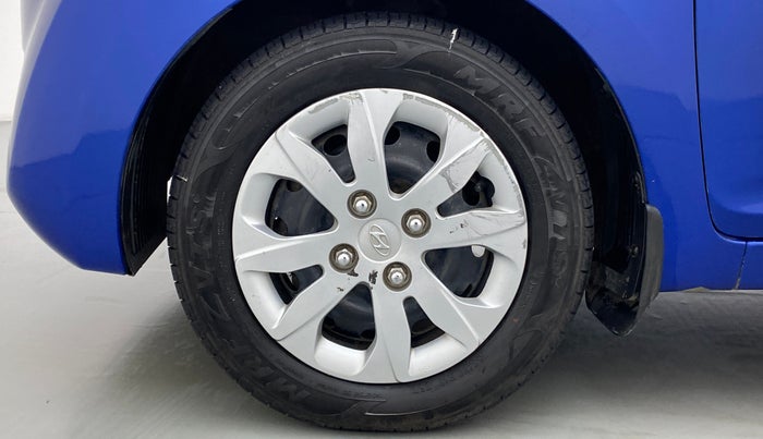 2017 Hyundai Eon MAGNA PLUS, Petrol, Manual, 25,742 km, Left Front Wheel