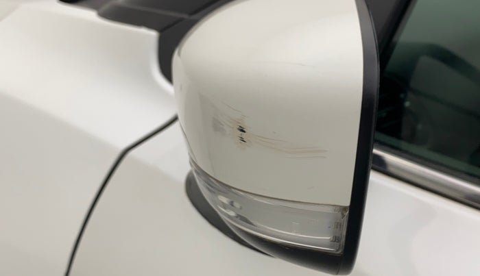 2019 Maruti Baleno ALPHA CVT PETROL 1.2, Petrol, Automatic, 42,227 km, Left rear-view mirror - Minor scratches