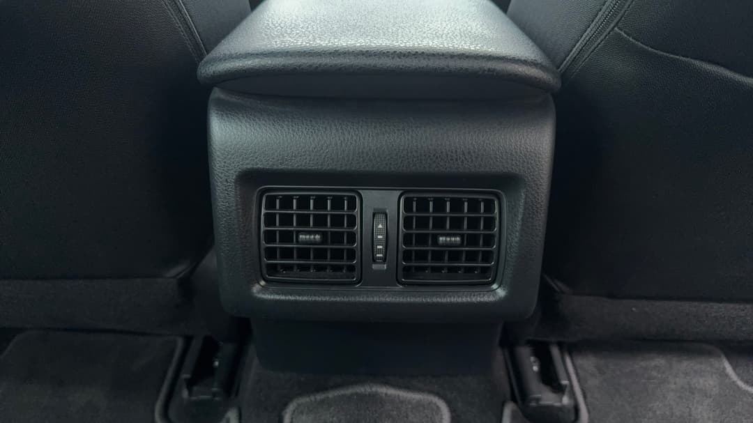 2023 Toyota Camry Ascent, Automatic, 40510 km, Rear A/C Vent