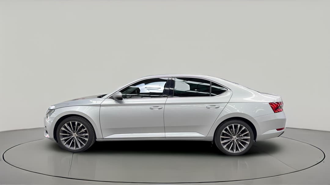 2022 SKODA Superb Style 162tsi, Automatic, 35069 km, Left Side View