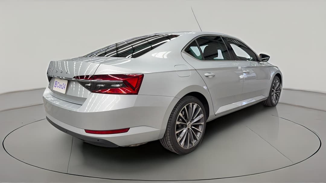 2022 SKODA Superb Style 162tsi, Automatic, 35069 km, Right Back Diagonal (45- Degree) View