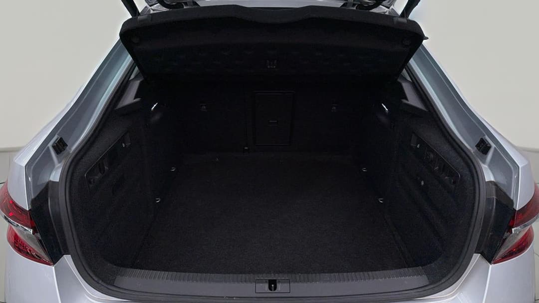 2022 SKODA Superb Style 162tsi, Automatic, 35069 km, Boot Inside View