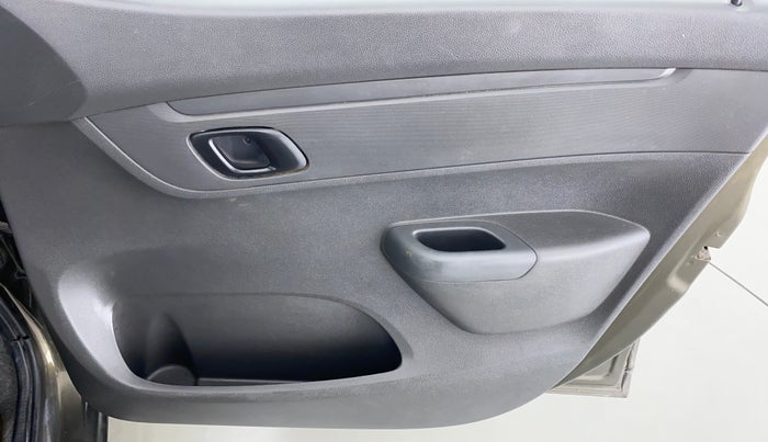 2015 Renault Kwid RXT, Petrol, Manual, 93,137 km, Driver Side Door Panels Control