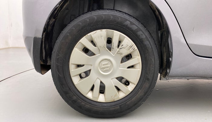 2013 Maruti Swift VDI, Diesel, Manual, 1,03,087 km, Right Rear Wheel