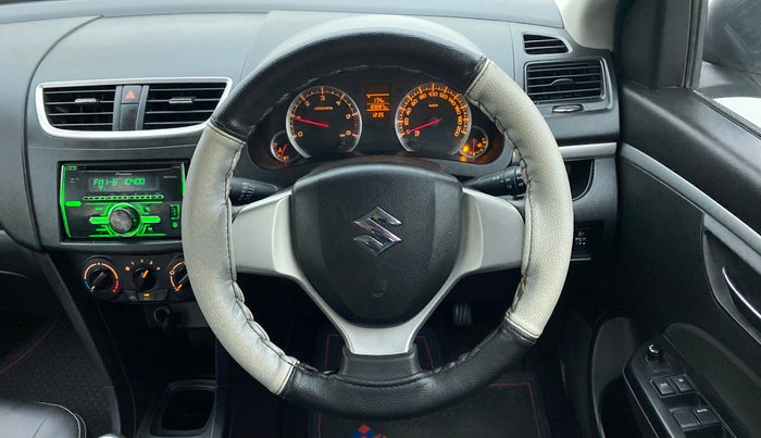 2013 Maruti Swift VDI, Diesel, Manual, 1,03,087 km, Steering Wheel Close Up