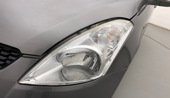 2013 Maruti Swift VDI, Diesel, Manual, 1,03,087 km, Left headlight - Faded