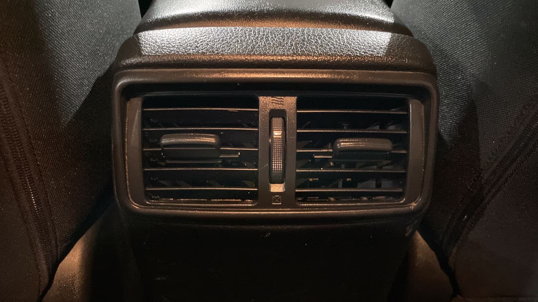 2018 Nissan X-trail St (2WD), Automatic, 83957 km, Rear A/C Vent