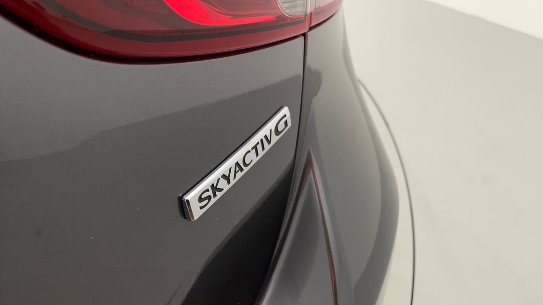 Badge (Boot Right Side)