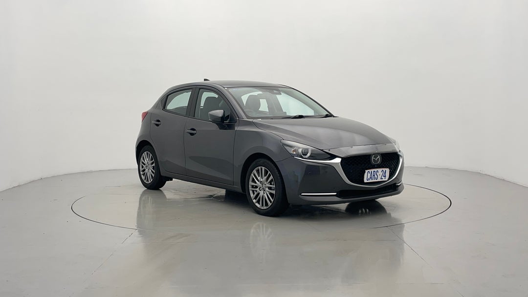 Right Front Diagonal (45- Degree) View