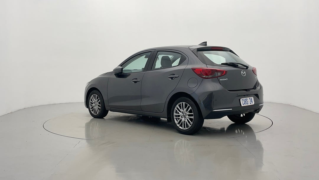 Left Back Diagonal (45- Degree) View