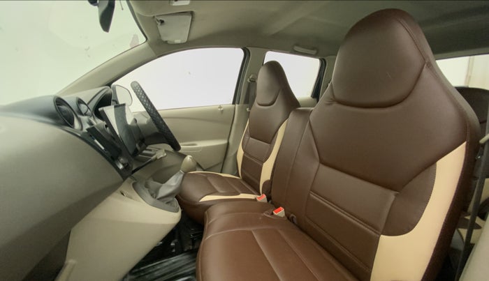 2015 Datsun Go Plus T, Petrol, Manual, 50,693 km, Right Side Front Door Cabin
