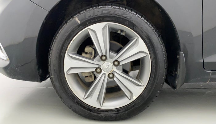 2018 Hyundai Verna 1.6 SX VTVT AT (O), Petrol, Automatic, 37,483 km, Left Front Wheel