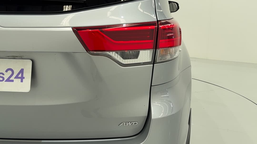 2018 Toyota Kluger Gx (4x4), Automatic, 106795 km, Badge (Boot Right Side)