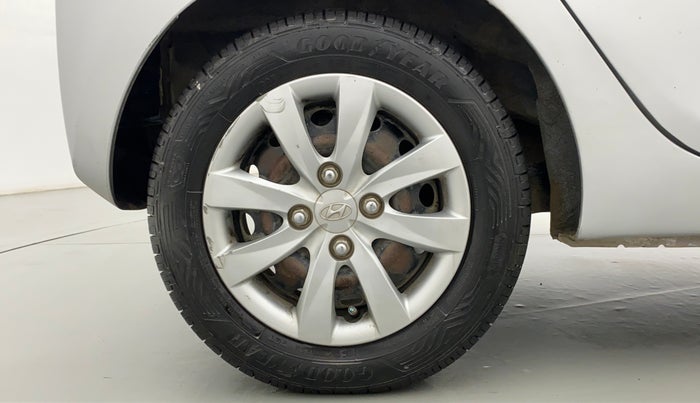2013 Hyundai Eon MAGNA +, Petrol, Manual, 35,929 km, Right Rear Wheel