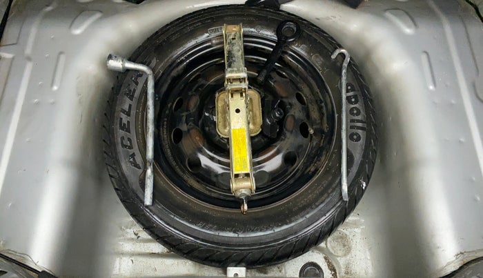 2013 Hyundai Eon MAGNA +, Petrol, Manual, 35,929 km, Spare Tyre