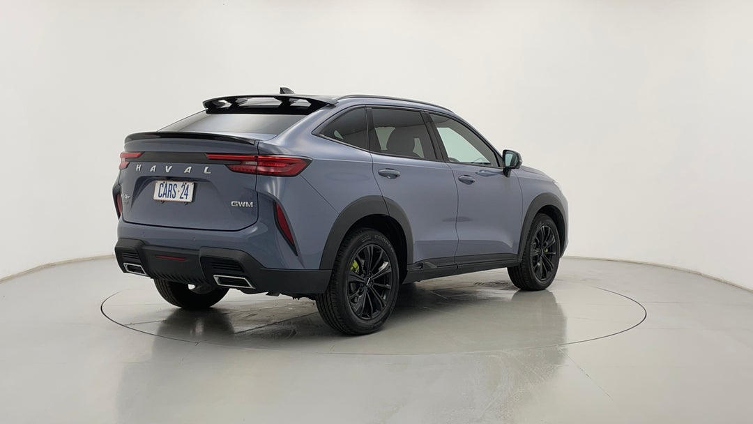 Right Back Diagonal (45- Degree) View