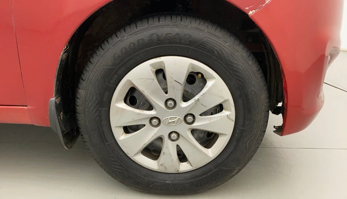 2011 Hyundai i10 MAGNA 1.1, Petrol, Manual, 63,415 km, Right Front Wheel