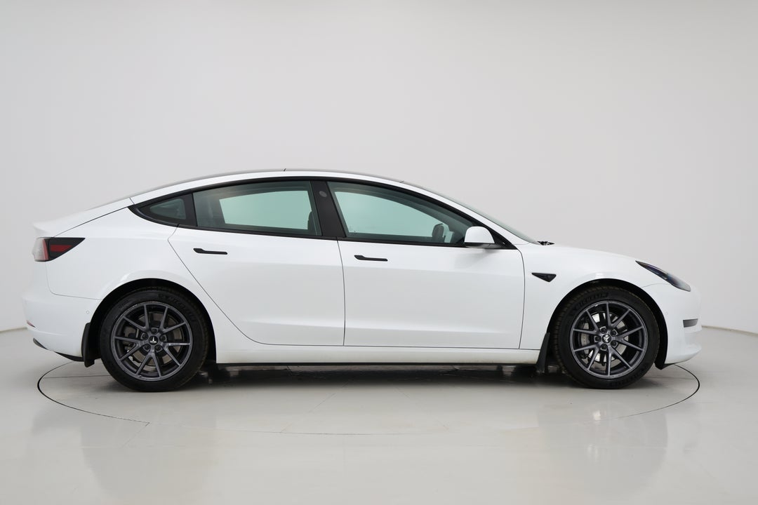 2023 Tesla Model 3 Rear-wheel Drive, Automatic, 81841 km, Right Side View