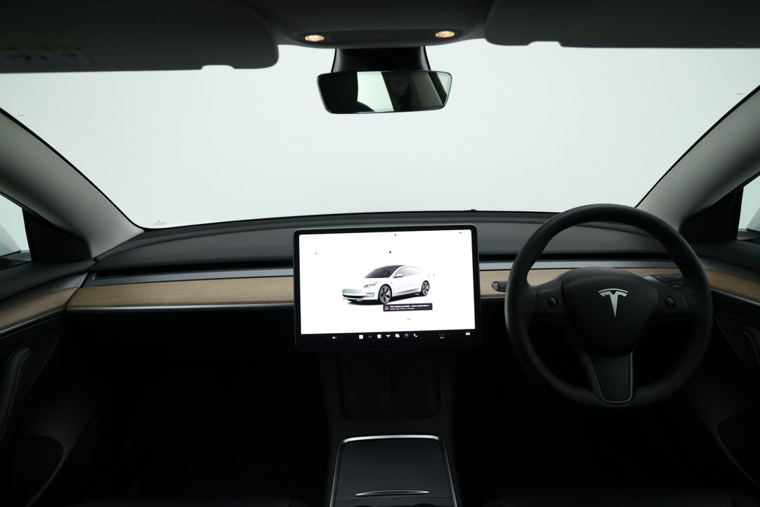 2023 Tesla Model 3 Rear-wheel Drive, Automatic, 81841 km, Dashboard View