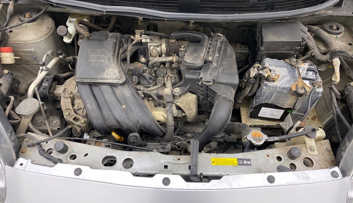 2015 Nissan Micra Active XV S, Petrol, Manual, 34,553 km, Open Bonet