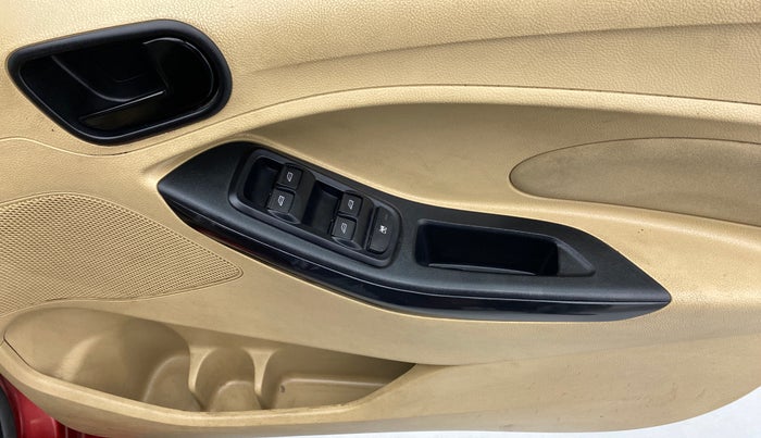2018 Ford Figo Aspire 1.2 TITANIUM PETROL, Petrol, Manual, 21,356 km, Driver Side Door Panels Control