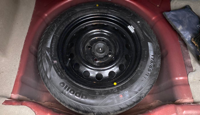 2018 Ford Figo Aspire 1.2 TITANIUM PETROL, Petrol, Manual, 21,356 km, Spare Tyre