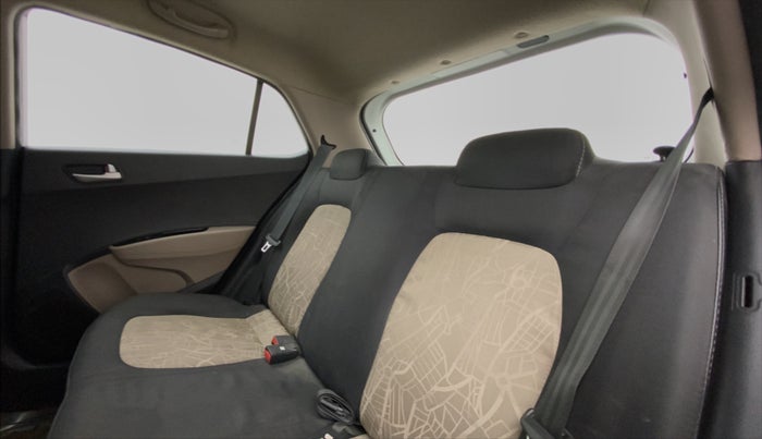 2014 Hyundai Grand i10 SPORTS 1.2 VTVT, Petrol, Manual, 53,009 km, Right Side Rear Door Cabin