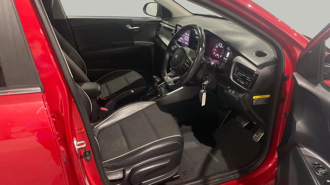 2020 Kia Rio Gt-line, Automatic, 80359 km, Right Side Front Door Cabin View