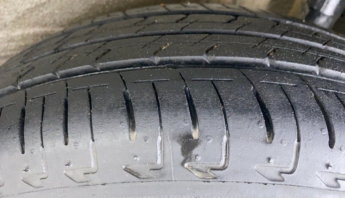 2019 Maruti IGNIS ALPHA 1.2 K12 AMT, Petrol, Automatic, 25,350 km, Left Rear Tyre Tread