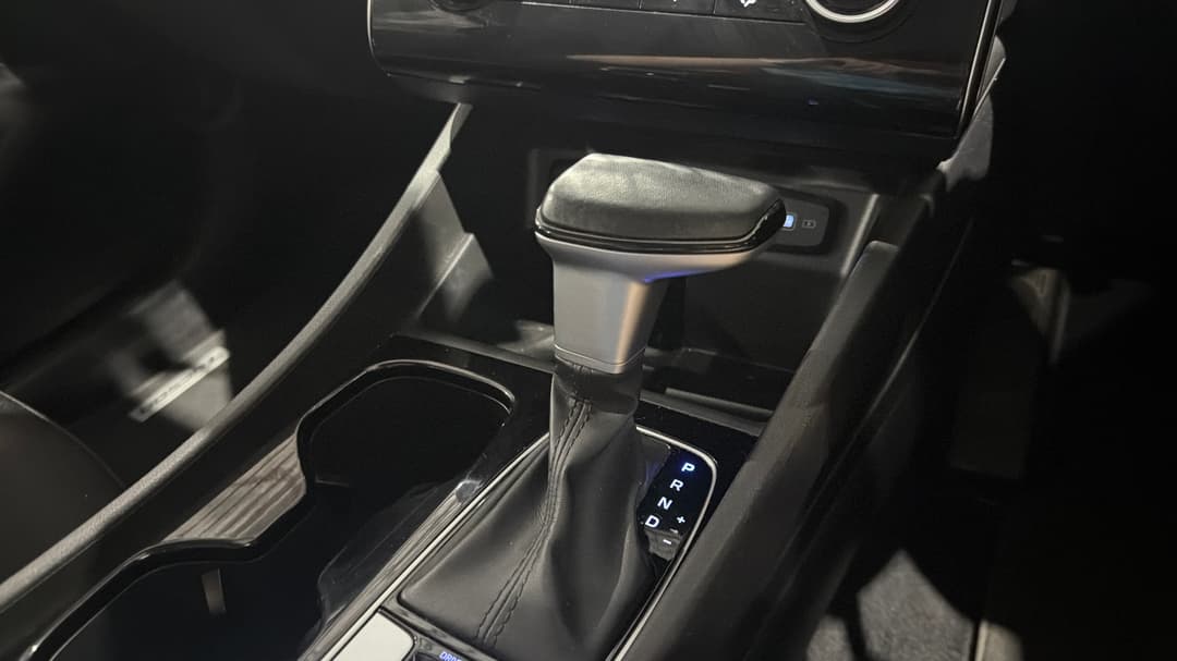 2023 Hyundai Tucson (FWD), Automatic, 45288 km, Gear Lever 