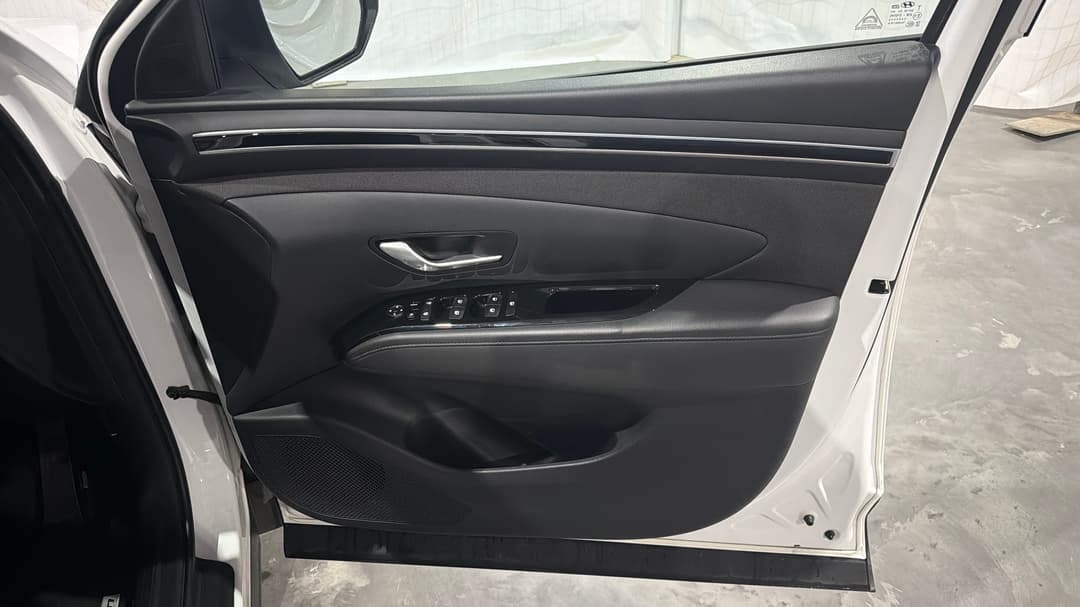 2023 Hyundai Tucson (FWD), Automatic, 45288 km, Speaker View