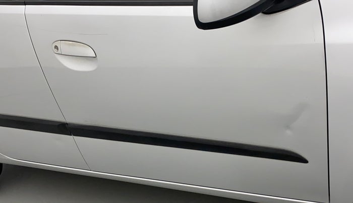 2015 Hyundai i10 SPORTZ 1.1, Petrol, Manual, 42,579 km, Driver-side door - Slightly dented