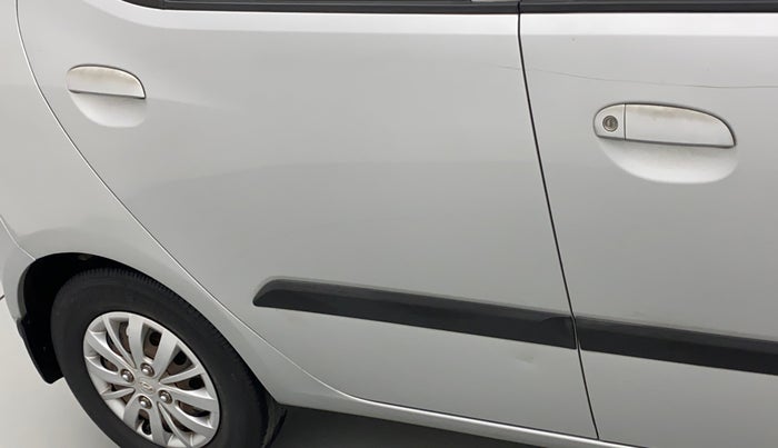 2015 Hyundai i10 SPORTZ 1.1, Petrol, Manual, 42,579 km, Right rear door - Slightly dented