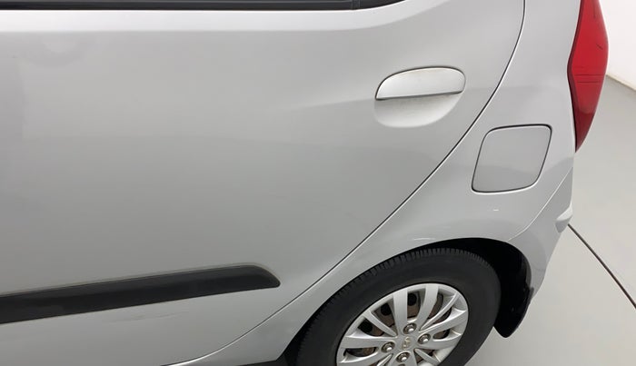 2015 Hyundai i10 SPORTZ 1.1, Petrol, Manual, 42,579 km, Left quarter panel - Minor scratches