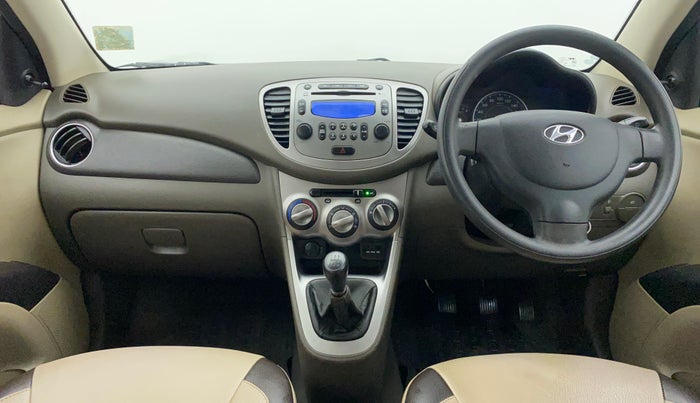 2015 Hyundai i10 SPORTZ 1.1, Petrol, Manual, 42,579 km, Dashboard