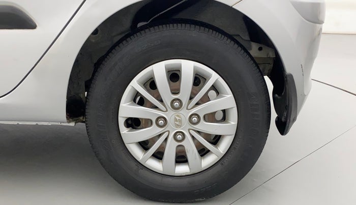 2015 Hyundai i10 SPORTZ 1.1, Petrol, Manual, 42,579 km, Left Rear Wheel