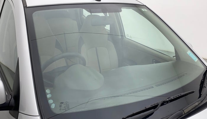2015 Hyundai i10 SPORTZ 1.1, Petrol, Manual, 42,579 km, Front windshield - Minor spot on windshield