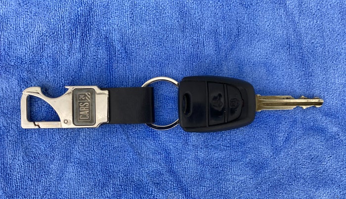 2017 Hyundai Grand i10 SPORTZ 1.2 KAPPA VTVT, Petrol, Manual, 40,988 km, Key Close Up