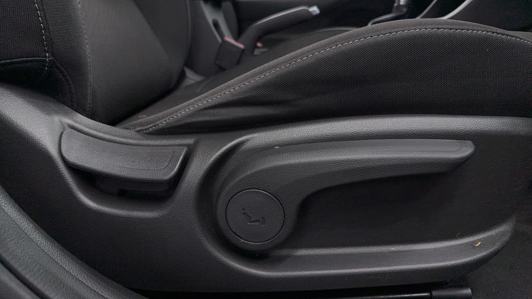 2020 Hyundai i30 Active, Automatic, 73266 km, Drivers Side Adjustment Panel