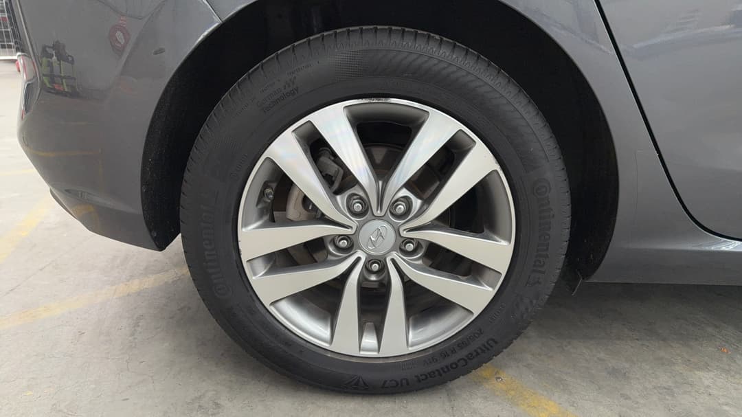 2020 Hyundai i30 Active, Automatic, 73266 km, Right Rear Wheel