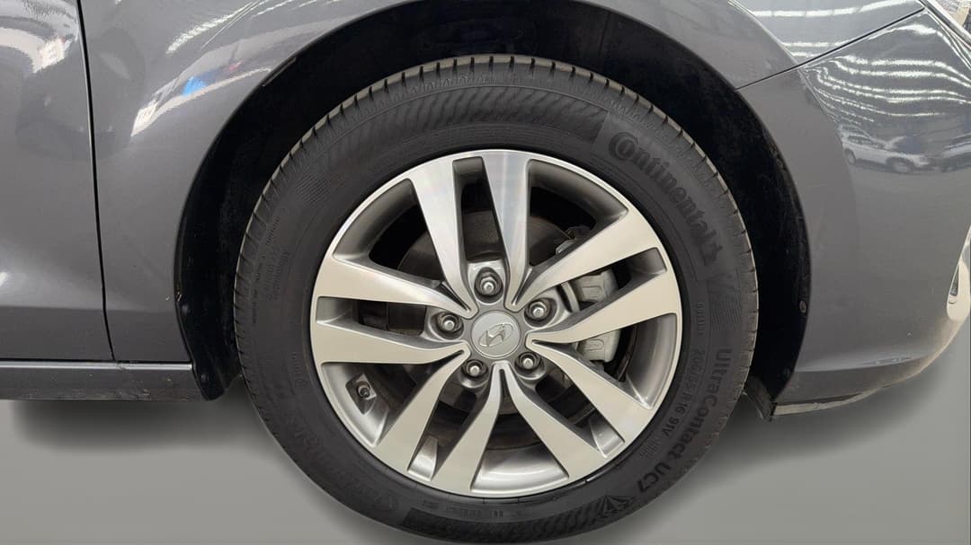 2020 Hyundai i30 Active, Automatic, 73266 km, Right Front Wheel
