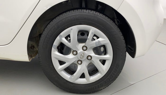 2017 Hyundai Grand i10 SPORTZ 1.2 KAPPA VTVT, CNG, Manual, 80,739 km, Left Rear Wheel