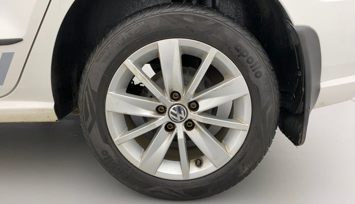 2017 Volkswagen Ameo COMFORTLINE 1.2L, Petrol, Manual, 31,350 km, Left Rear Wheel