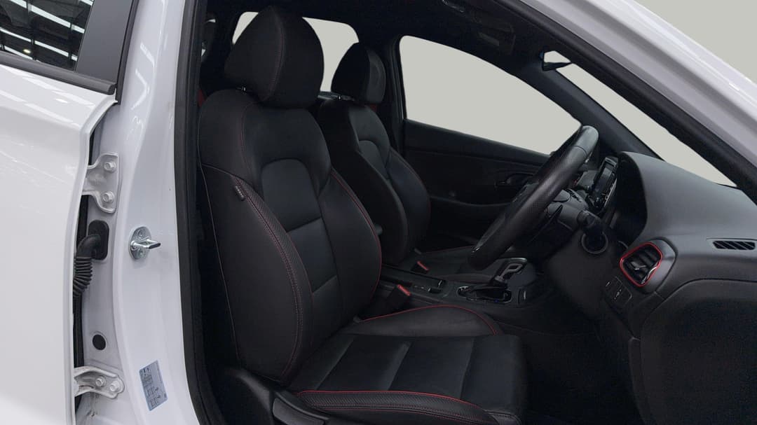 2023 Hyundai i30 N Line, Automatic, 52000 km, Right Side Front Door Cabin View